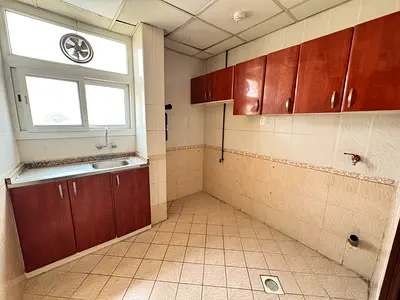 Ready to Move || Amazing 1BR with 2 Washroom Available in University Area