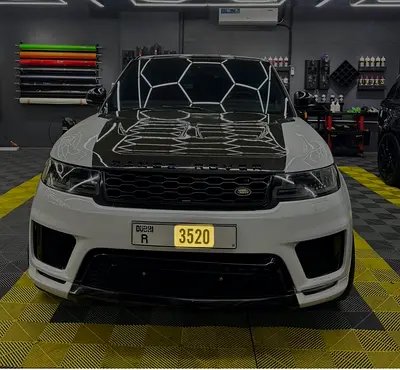 2014 Land Rover Range Rover Sport HSE Supercharged | GCC Specs