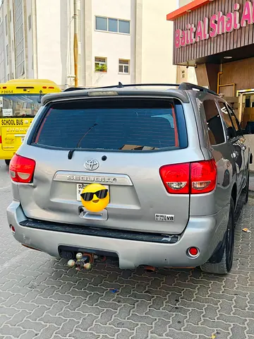 صورة 6 لـ 2017 Toyota SEQUOIA