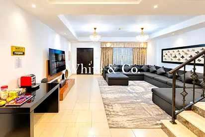 Front Garden-Parking | Furnished | Vacant