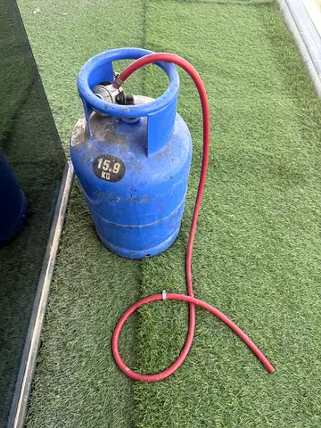 15kg Blue LPG Gas Cylinder with Hose - Used