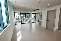MODERN DESIGN | FAMILY VILLA | OPEN FOR VIEWING