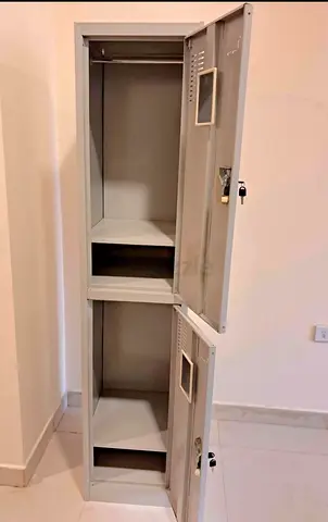 Metal 2-Door Locker Cabinet with Shelves - Good Condition