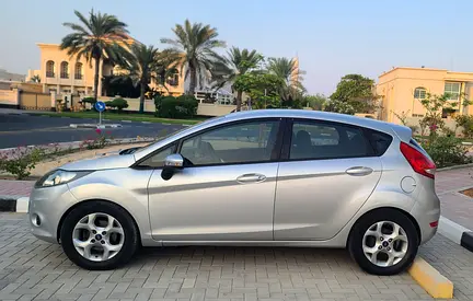 2012 FORD FIESTA 照片 4