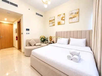 Fully Furnished l Vacant l Ready to Move