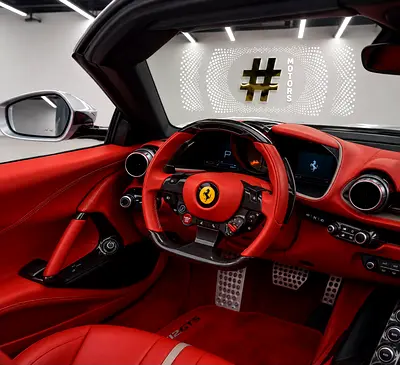 2020 Ferrari 812 GTS 照片 10