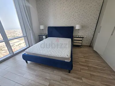 Selling High quality Bed Set With two side tables and dressing table