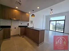 Modern 1 BHK - Spacious Big Layout - Family Building