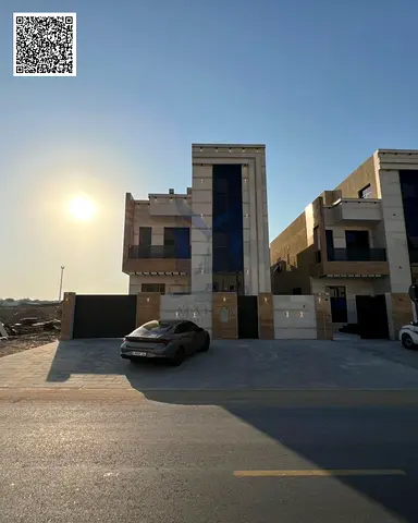 Villa for sale Ajman al Helio 2 land area 3014 square feet bulit up area 4000 square feet