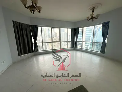 اجمل غرفة وصالة باطلالة بانورامية بحرية مع تكيف مجانا على المالك و جيم ومسبح مجانا و الغرفة ماستر مع خزائن بالحائط