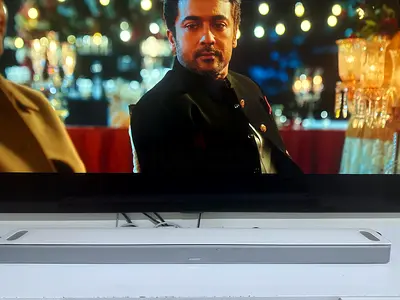 Used Bose 900 Soundbar with sub and rear and stand and sealing brack in Good Condition - Slim Design