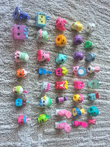 Shopkins 38 pcs in excellent condition For sale Ajman