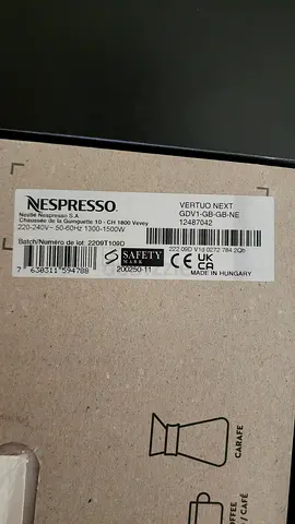 Nespresso Vertuo Next Coffee Machine - Capsule Espresso Maker (Boxed)