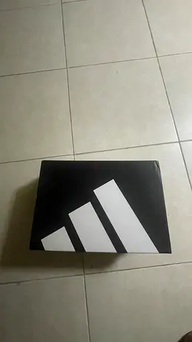 Adidas shoe box (original brand box) - good condition brand new size42