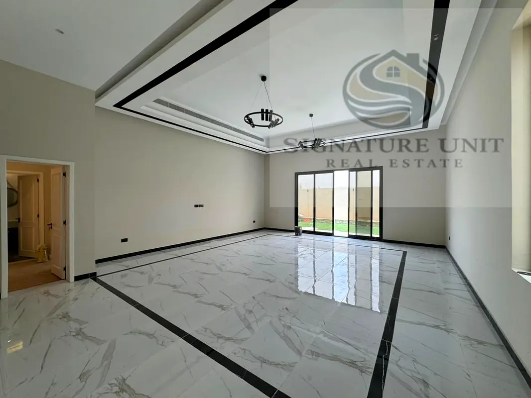 Brand New | 5BR Modern Villa | Garden