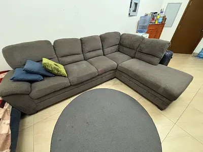 L-shaped Brown fabric sectional sofa with chaise - good condition
