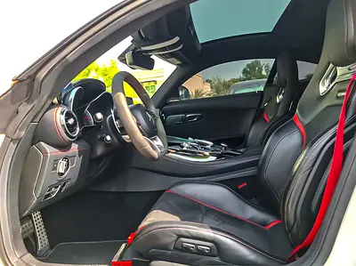صورة 11 لـ 2015 Mercedes-BENZ AMG