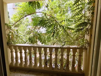 OPPOSITE SAFARI MALL 2BHK APARTMENT AVAILABLE FOR RENT ONLY FOR FAMILY