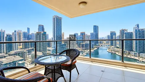 FURNISHED | PRIME WATERFRONT LIVING | ELEGANT RESIDENCE