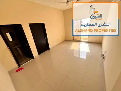 An excellent opportunity to live in a one-bedroom apartment with a living room, situated in a conve