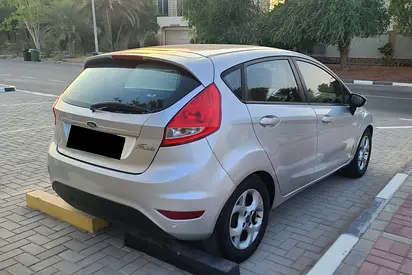 2012 FORD FIESTA 照片 7