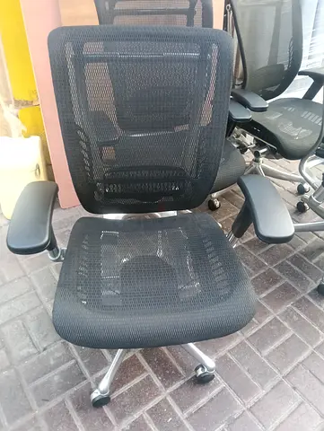 Full mesh chair for selling.comfirtable for long time sitting