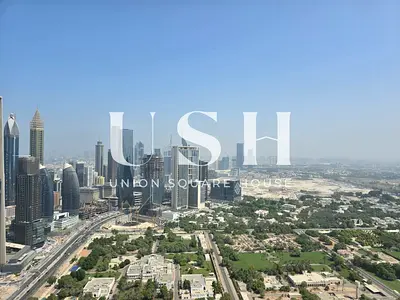 Ready to move in | Close to Dubai Mall | Very high Floor