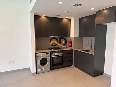 LUXURY 1BHK FALAT 2 WASHROOM WITH 2 BULCONEY LIVING ROOM RANT ONLY 60K PARIM LOCATION ALJADA