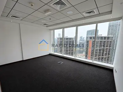 High-Floor Office Space, Ready to Move In