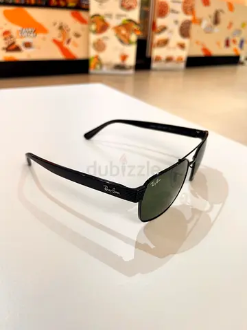 Ray-Ban style polarized aviator sunglasses - black frame, green lenses