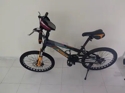 Used Ares mountain bike - 26", front suspension, good condition