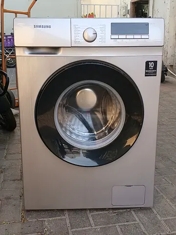 Samsung Front Load Washing Machine - 7kg, Silver, Good Condition