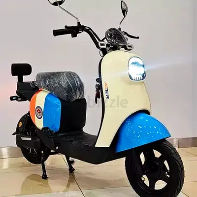 Electric vespa 48 v moped with 2 seats