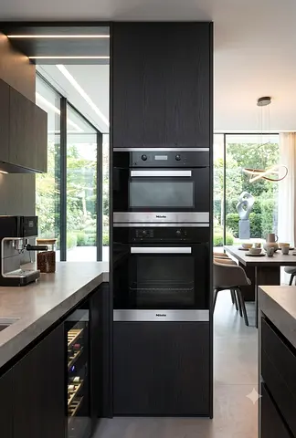 Miele Luxury Built-In Oven & Microwave Set – 60cm | Premium German Collection