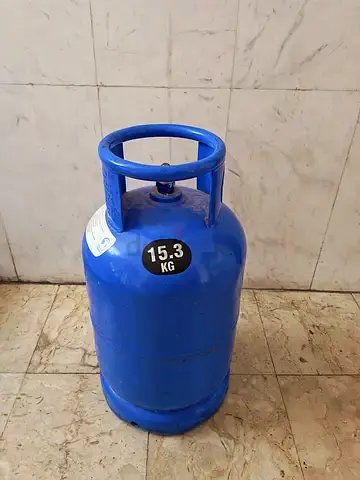 15.3 kg Blue Gas Cylinder – Good Condition