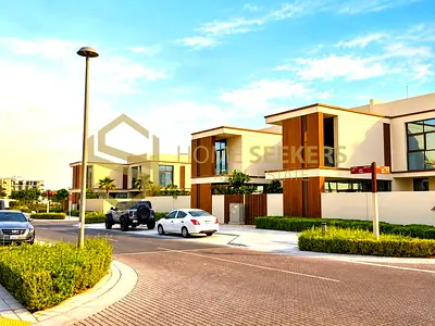 Luxury and Comfort | Beautiful garden | Call Now