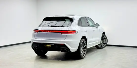 2023 Porsche MACAN — фото 4