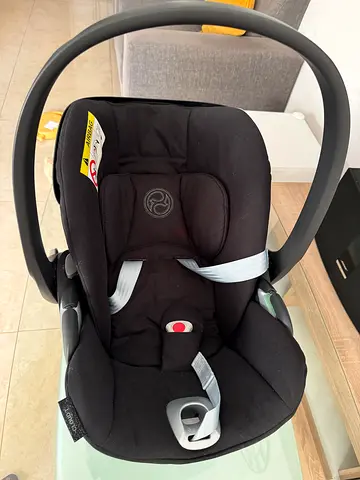 Cybex Cloud T i-Size infant car seat