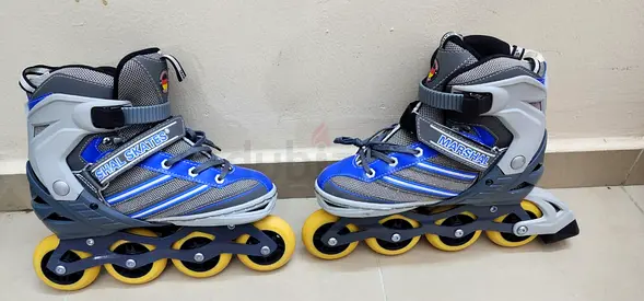 Skate shoes