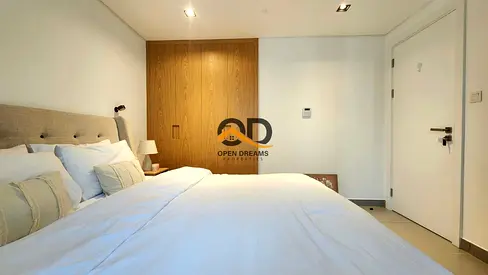 LUXURY 1BHK FULLY FURNISHED RENT 58K BIG BALCONY POOL VIEW GYM POOL AND PARKING PARIM LOCATION AL MAMSHA AREA