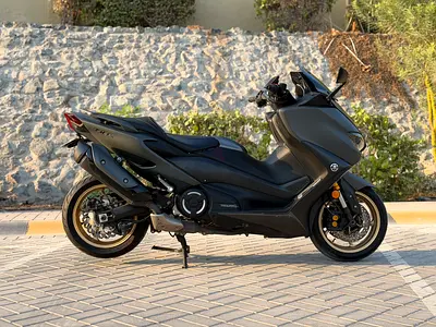 Yamaha TMAX 560 Tech Max
