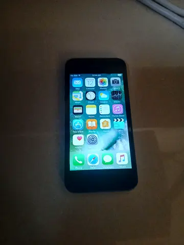 Apple iPhone in good working condition - unlocked