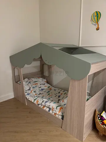 Bed for kid together with mattress