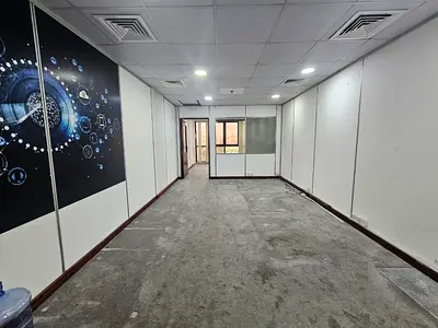 INDEPENDENT SPACIOUS OFFICE SPACE AVAILABLE FOR RENT