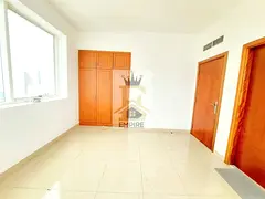 Prime location spacious apartment maintenance free car parking free close to Dubai