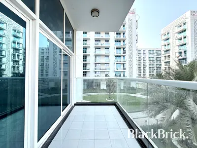 Well maintained 2BR | Unfurnished | Garden View