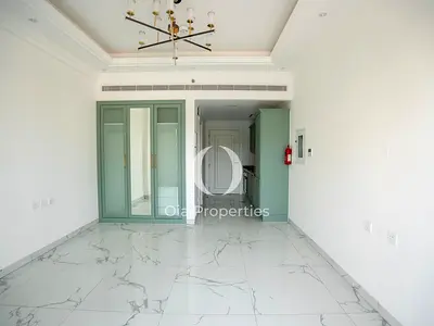 Modern Studio | Balcony | City Views | Vincitore Benessere 2