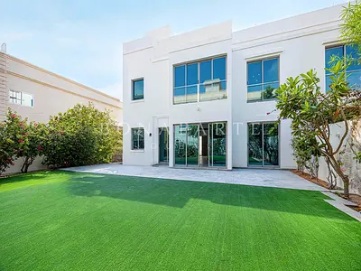 Skyline Views | Exclusive Villa | Vacant