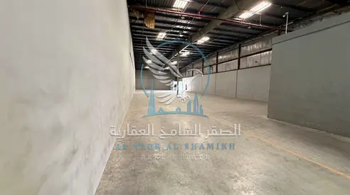 مستودع الصناعيه 11 الشارقه | موقع استراتيجي مميز | رئيسي | مساحه واسعه | مكاتب للاعمال | كهربا3فاز | مدخل خاص | فاير سيستم | ارتفاع عالي | مناسب انشطه