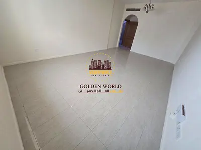 غرفتين وصالة في المجاز 2، خزائن حائط، موزع، مساحة جيدة، إطلالة مفتوحة، حمامين، صيانة وأمن 24/7. 42 ألف سنوياً.